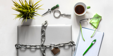 Cyfrowy detoks. Zacznij rok od nowa - Porady Zdrowe nawyki cyfrowe. Jak nie dać się pochłonąć sieci